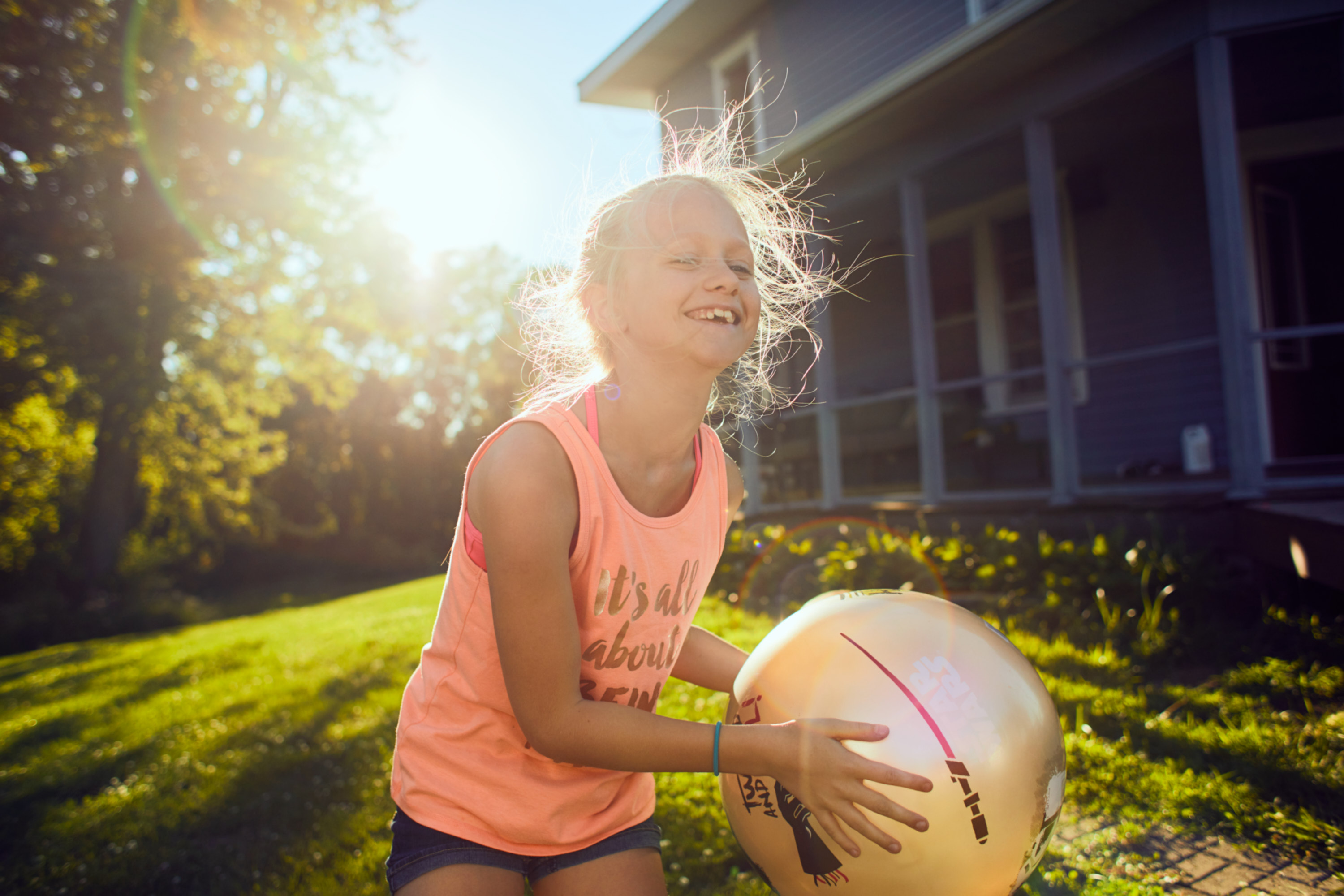 Young Girl in the Sun | Lifestyle Photography